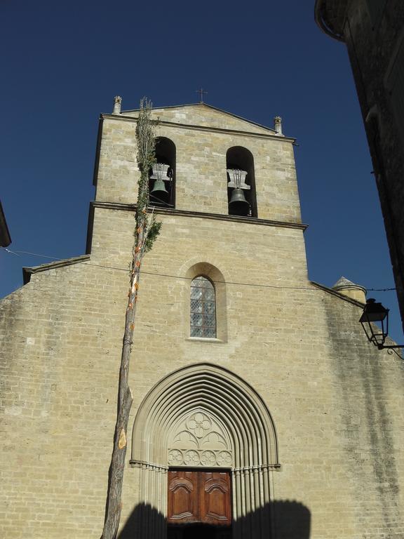 Les Chambres De Charlotte Cucuron Exterior photo